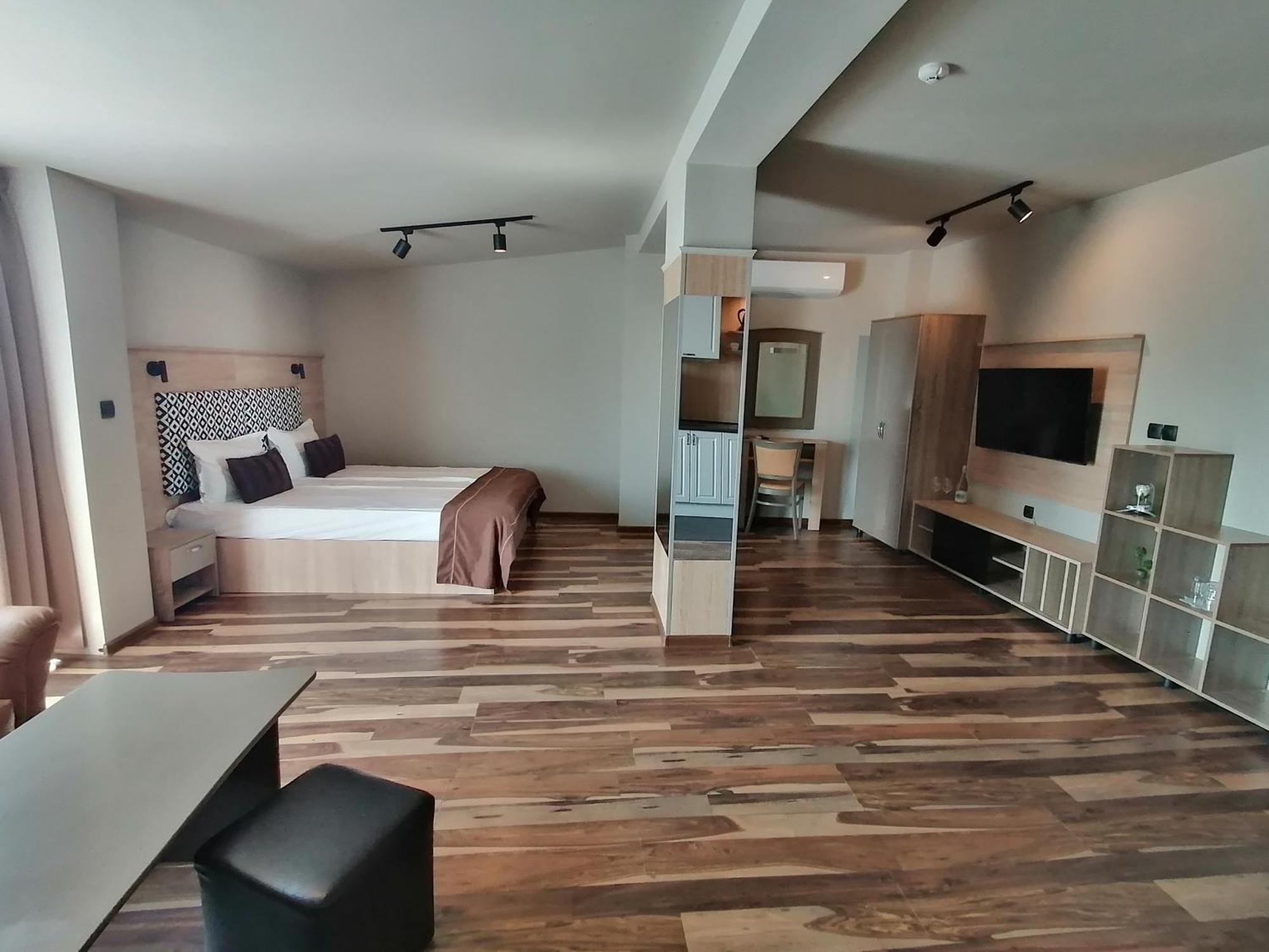 Hotel BLVD 7 Plowdiw Zimmer foto
