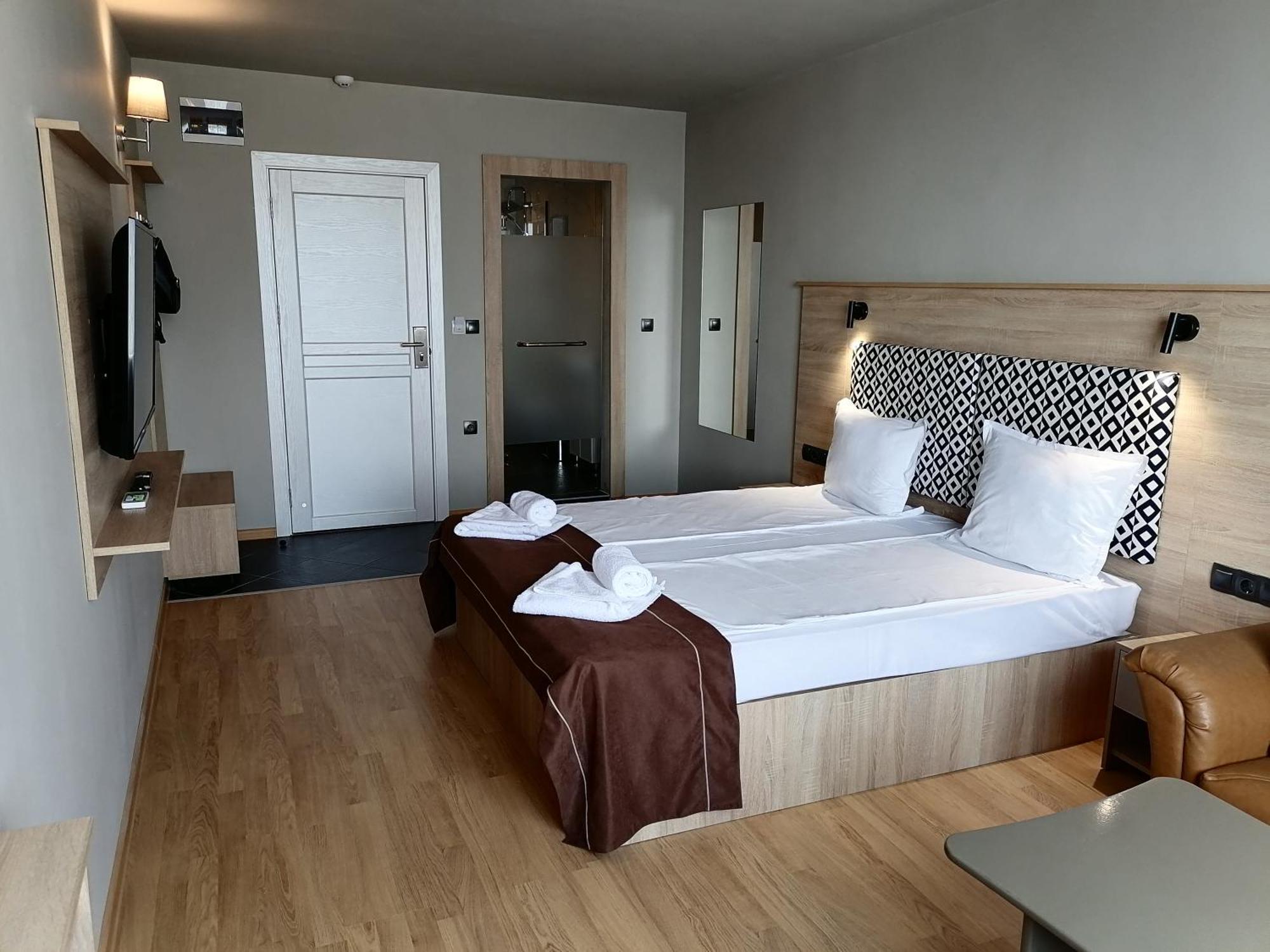 Hotel BLVD 7 Plowdiw Zimmer foto