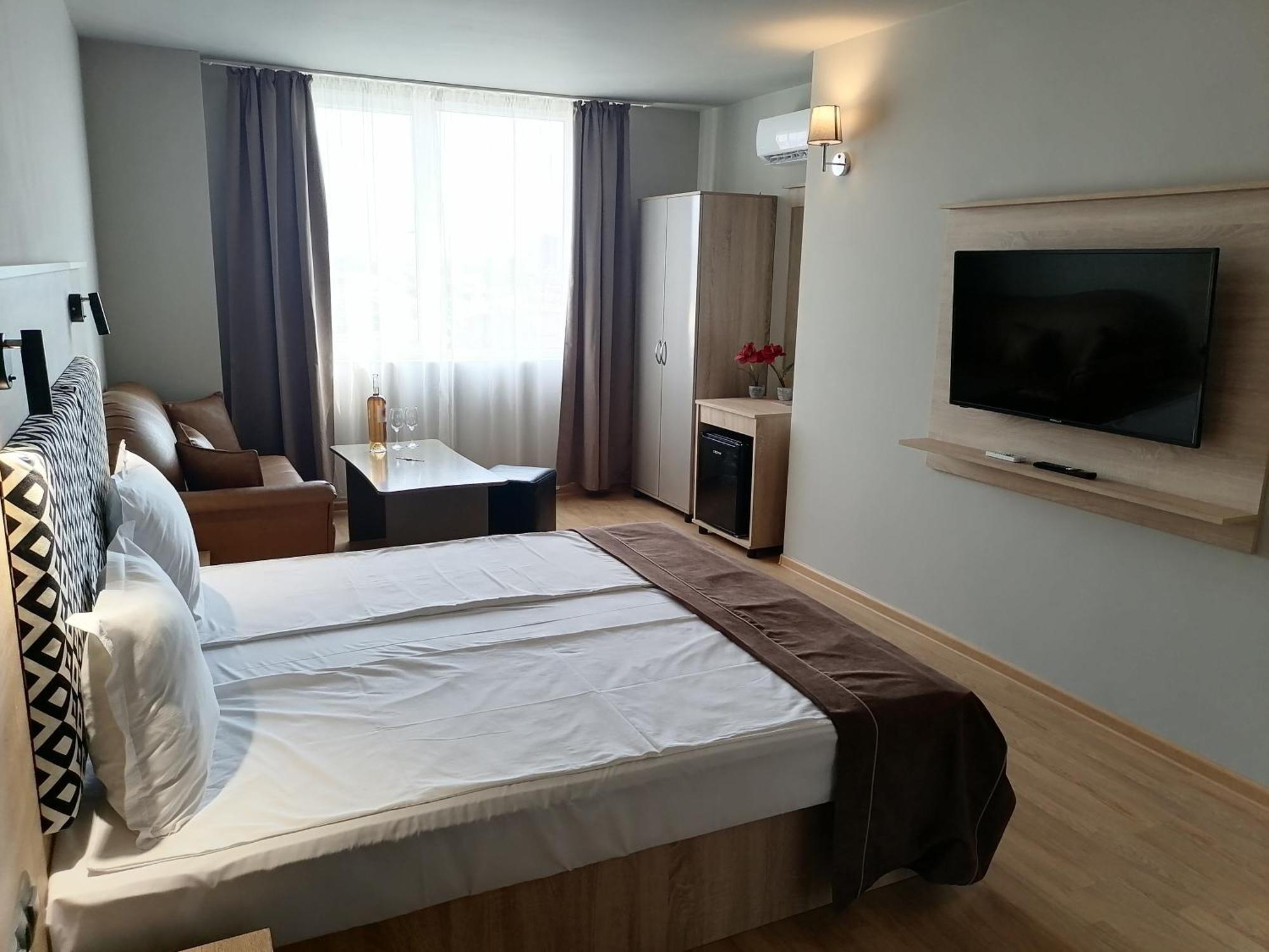 Hotel BLVD 7 Plowdiw Zimmer foto