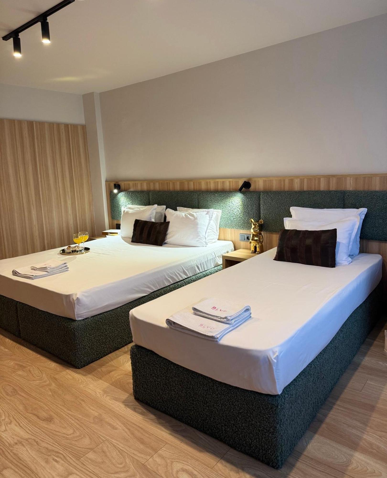 Hotel BLVD 7 Plowdiw Zimmer foto